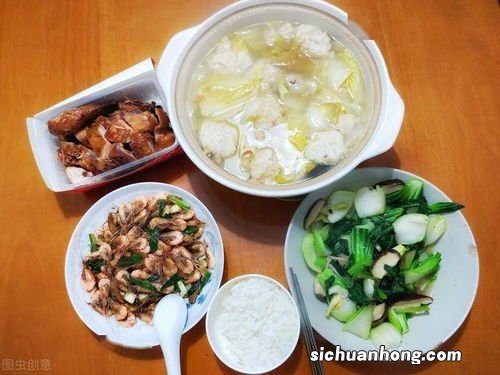 月子餐吃什么菜