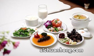 月子餐吃什么菜