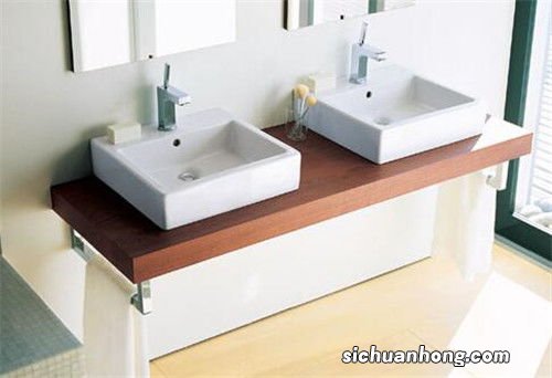 洗面盆离地面高度