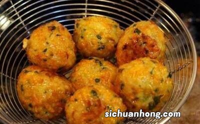 火锅里面的鱼丸怎么炸