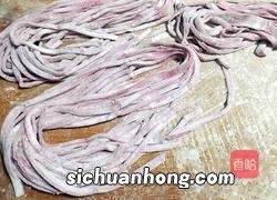 火龙果面条怎么做视频教程