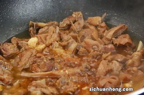 仔姜焖鸭时间多久