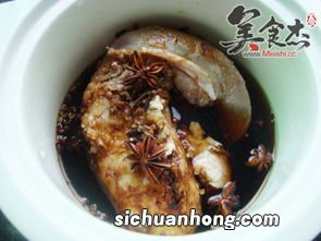 卤猪舌头要小火炖多久