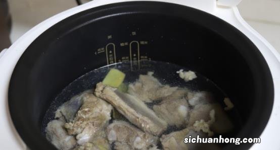 电饭煲怎么熬排骨汤