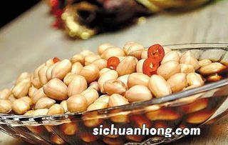 花生与什么一起吃好