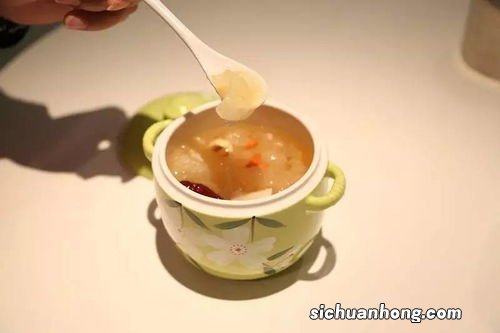 银耳百合干做前要泡多久