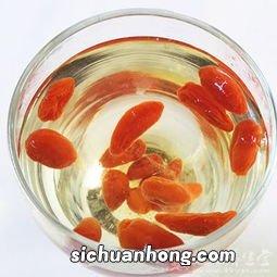 蜂蜜枸杞红茶的功效是什么