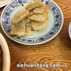 北京炸灌肠怎么吃