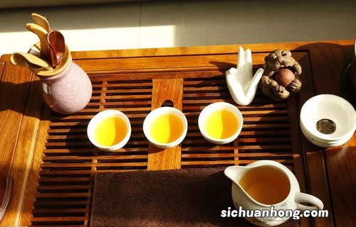 喝茶可以和什么一起吃