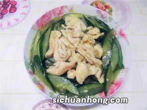 黄瓜炒鸡胸肉怎么炒