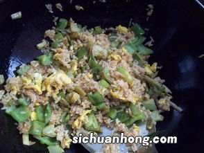 花饭怎么炒好吃吗