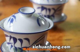 喝盖碗茶需要什么
