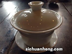 喝盖碗茶需要什么