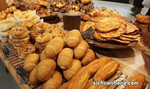 面包里包着水果的叫什么