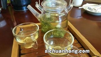 100摄水温对冲泡什么茶叶最适宜