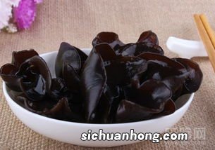 煮木耳用小火煮多久