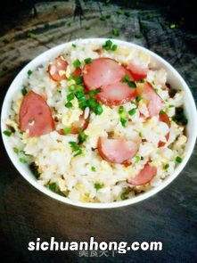 红肠蛋炒饭怎么做