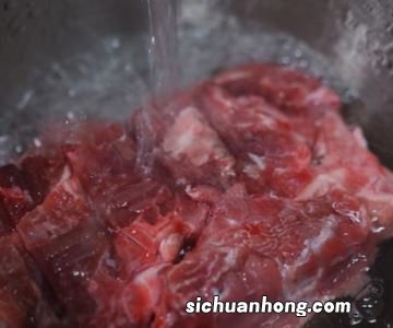 胡萝卜要煮多久时间