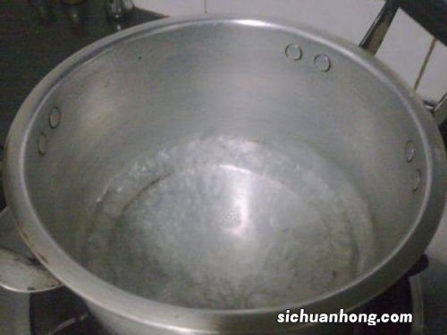 炼奶不能与什么同吃