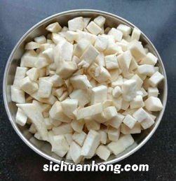 河南鸡丁米线怎么做