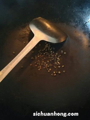 海盐炒花椒怎么做