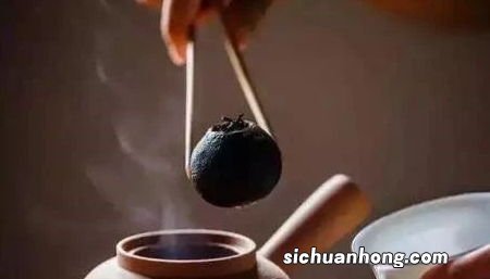 煮茶为什么有白泡