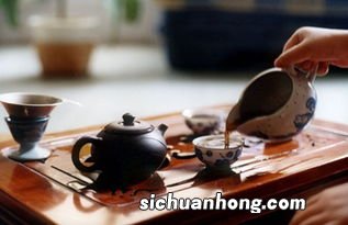 为什么茶喝多会胃胀