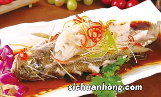 一斤左右鲈鱼蒸多久