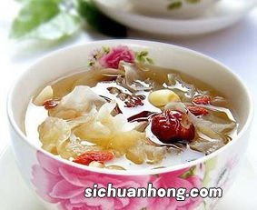 黄花熬汤有什么功效