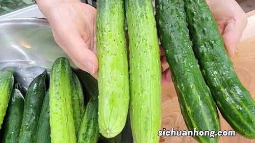 黄瓜和什么青菜一起吃