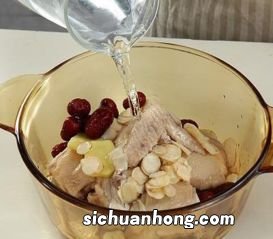 花旗参煲鸡放什么材料