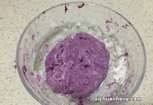 好的紫薯蒸出来什么样子