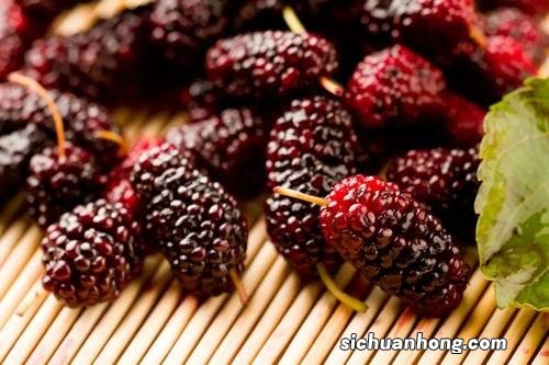 桑葚泡红糖多久能用