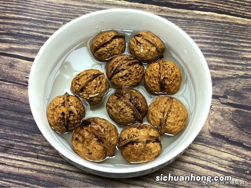 煮核桃煮多久