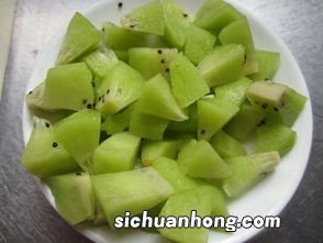 骨折的小孩不能吃什么水果好