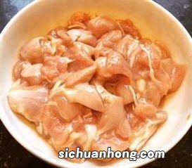 电饭锅鸡肉怎么做好吃吗