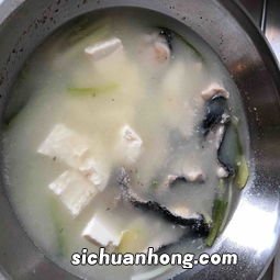 黑鱼豆腐汤煮多久