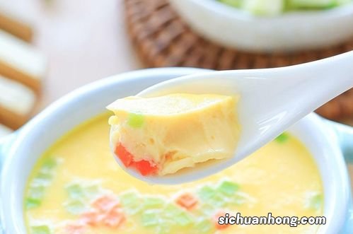 蛋黄第一次辅食怎么吃