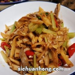 干笋和什么一起炒好吃