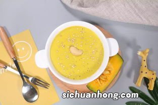 辅食蛋黄跟什么一起吃