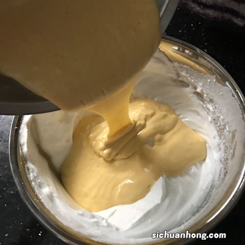 蛋糕面粉有颗粒怎么办