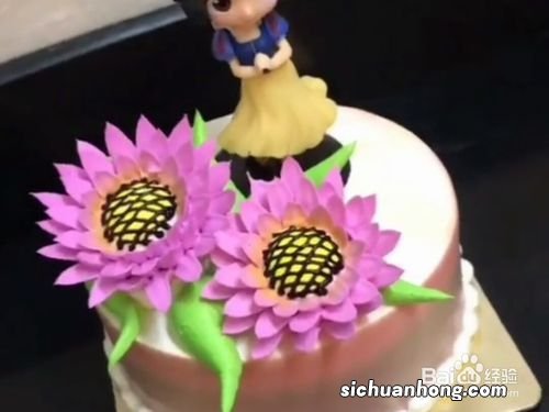 蛋糕的花裱怎么挤