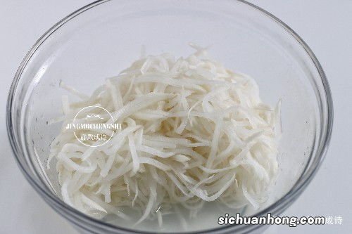 大萝卜拌咸菜怎么做好吃