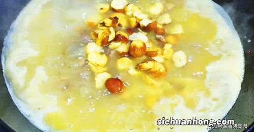 炖猪腰汤里边加什么好吃