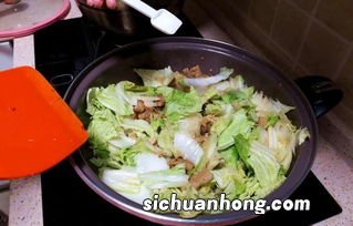 大白菜炒豆腐果怎么不