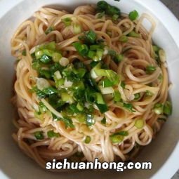 葱油面怎么吃