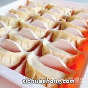 豆腐和什么包饺子