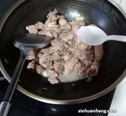 高压锅炖嫩嫩鸭子要多久