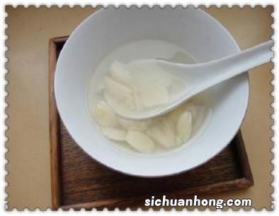 大蒜煮冰糖水治什么