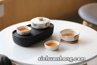 年轻人为什么要少喝茶